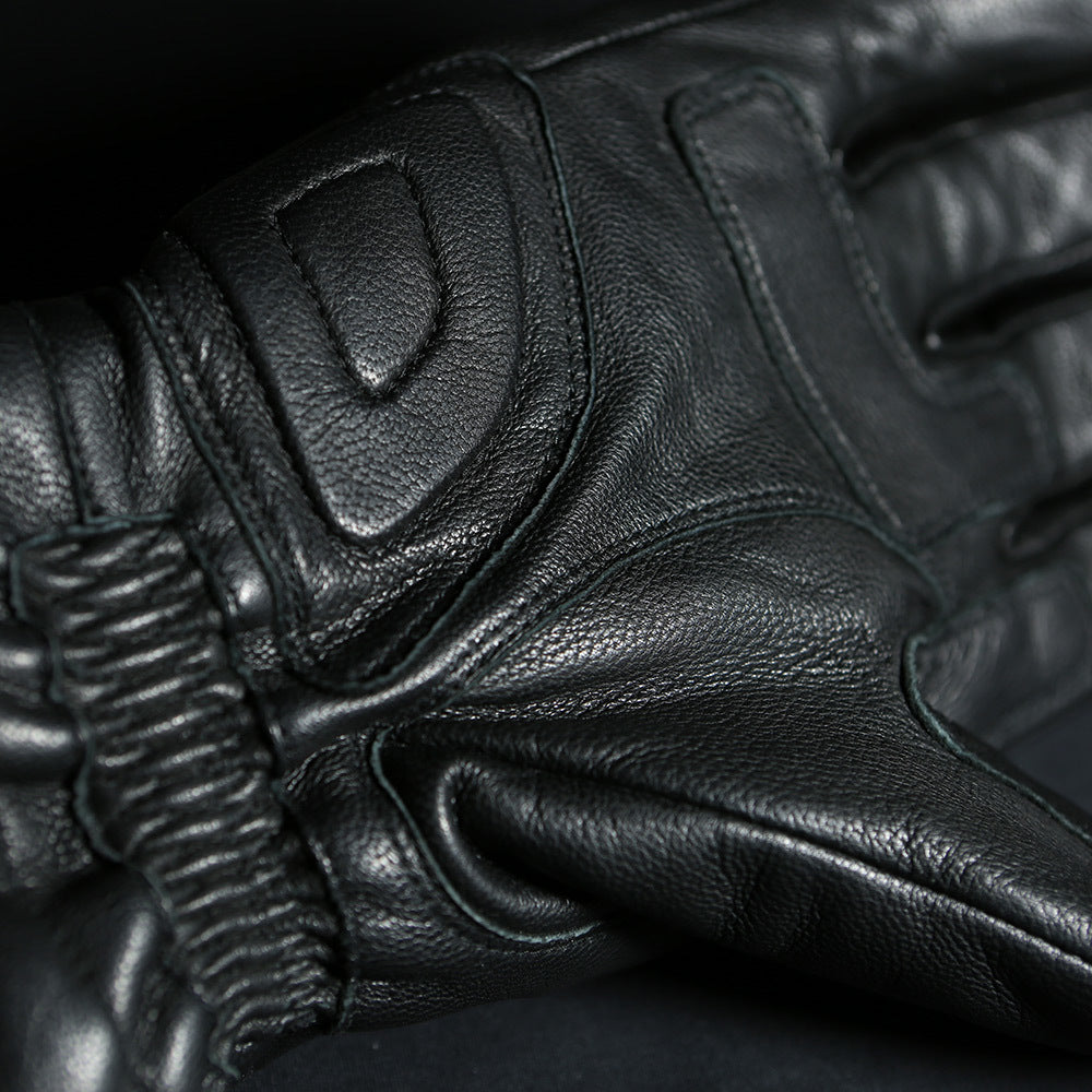 Radiant Gloves Black