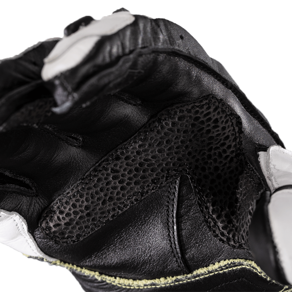 Tractech Evo 4 Ce Glove White/White/Black Sm